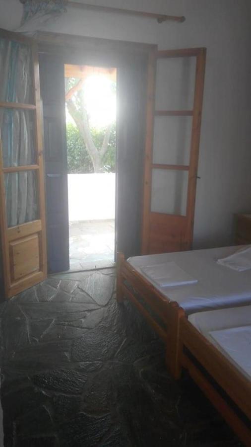 Oasis Studios Skala Kallonis Luaran gambar